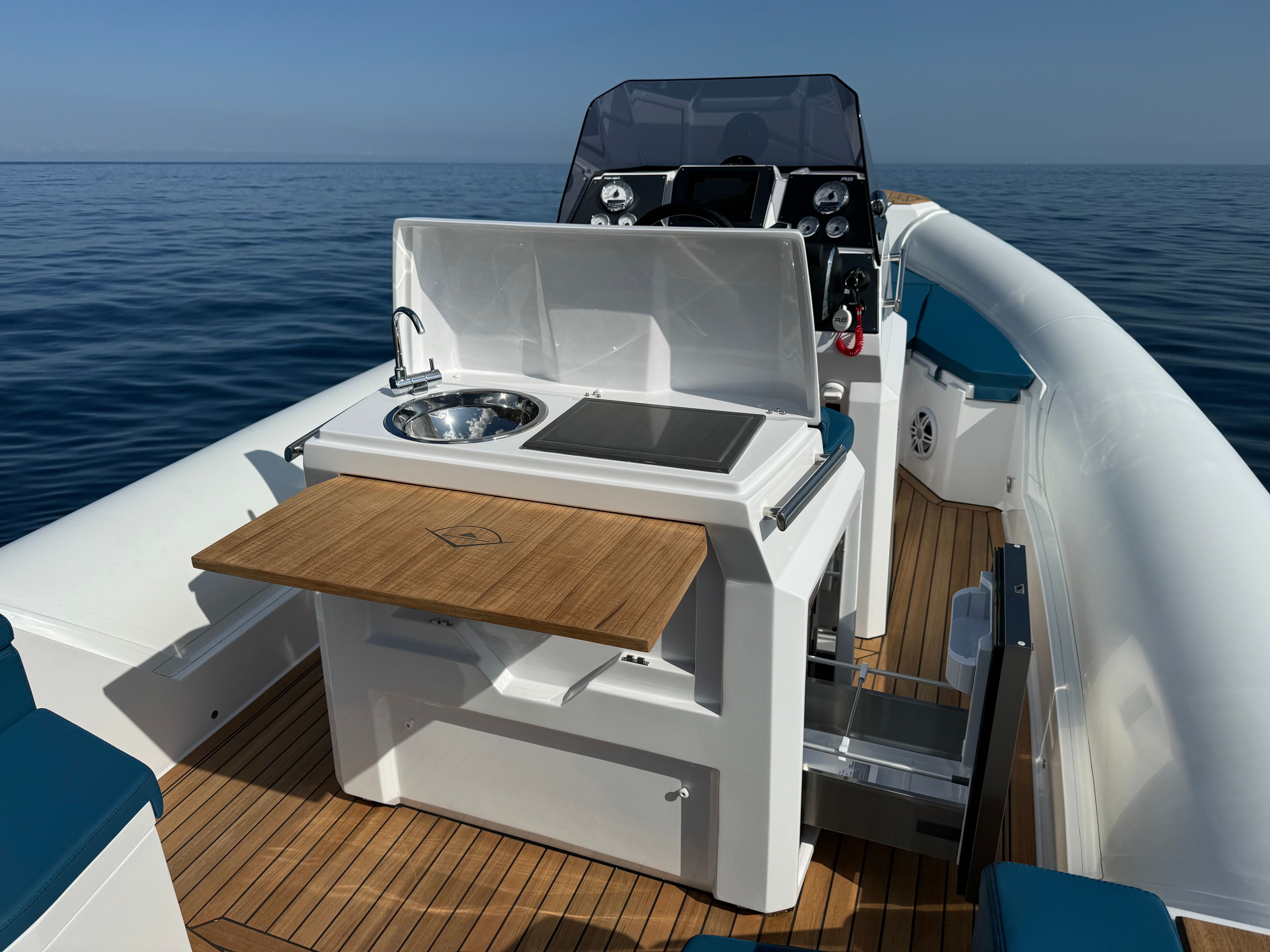 Cantieri Renier R8 | 25
