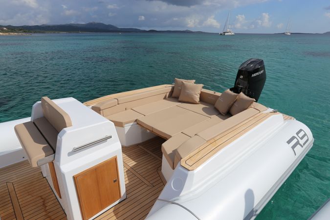Cantieri Renier R9 | 24