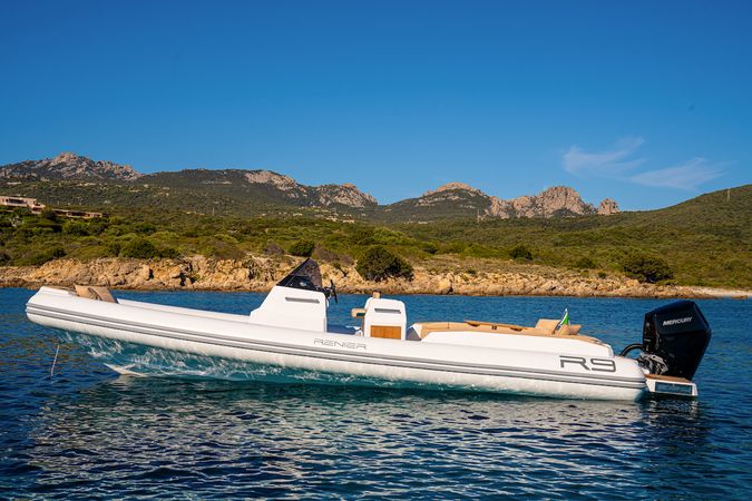 Cantieri Renier R9 | 24