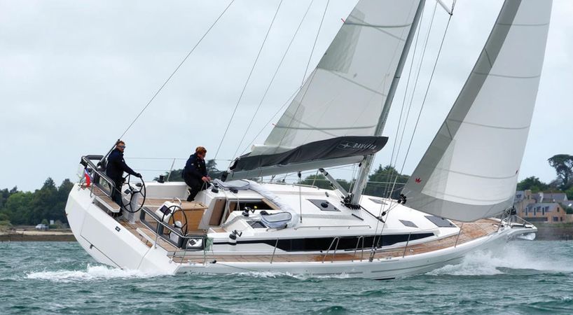 Bavaria C42 | 7 Iles