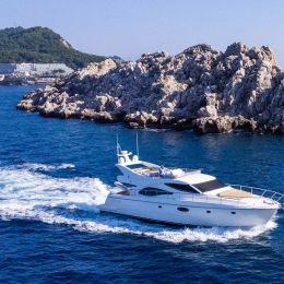 Ferretti 591 | Borna 1