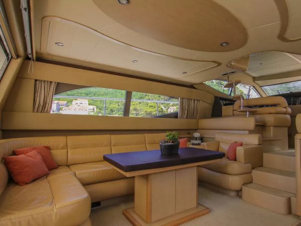 Ferretti 591 | Borna 1