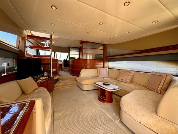 Princess 68 | Grand Star