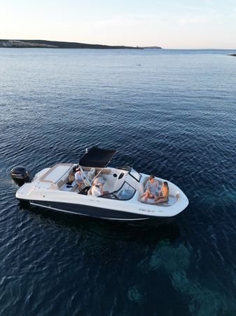 Bayliner VR6 Bowrider | Altamar 1