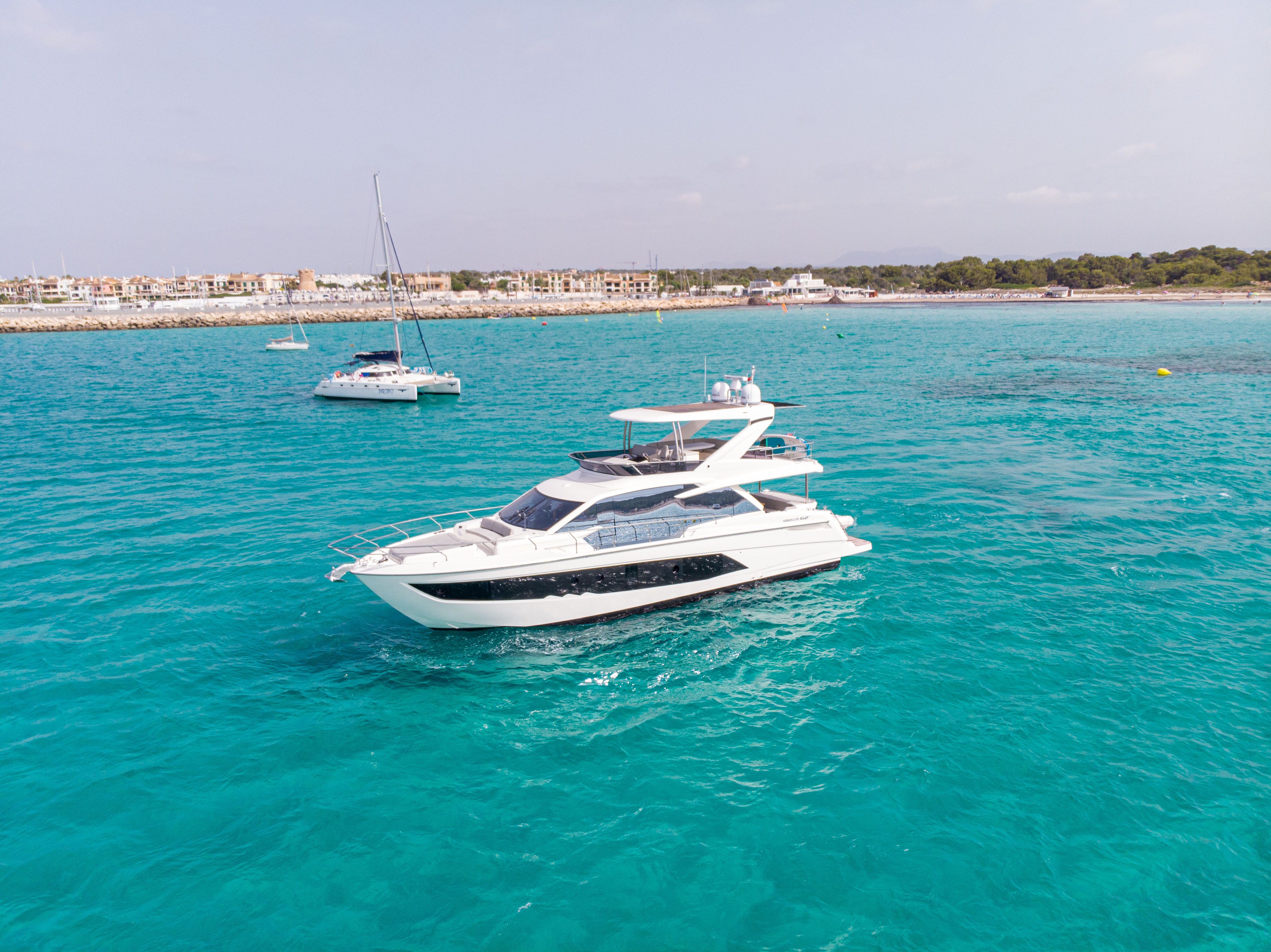 Absolute 62 Fly | Emilia 2