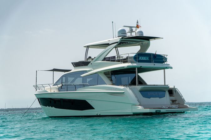 Absolute 62 Fly | Emilia 2