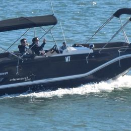 Bayliner XR7 | BubbleSea 2