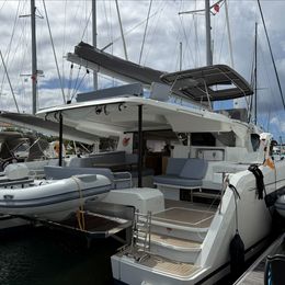 Fountaine Pajot New 44 | Scarlet Ibis 2