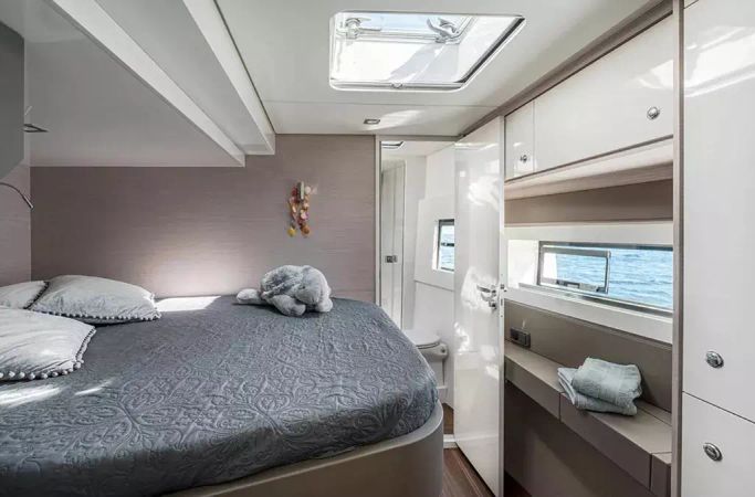 Aventura 56 | Don't Blink