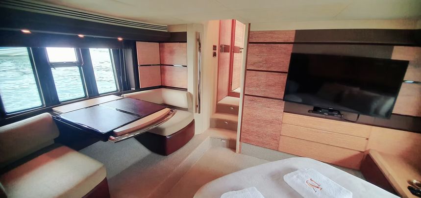 Azimut 53 | Disco Volante