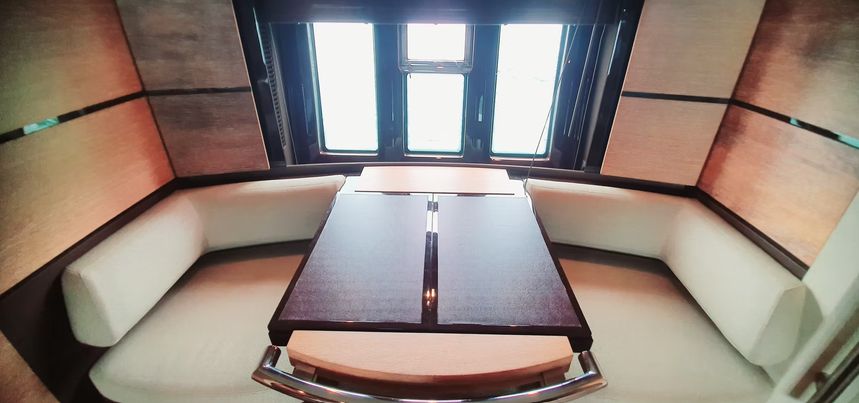 Azimut 53 | Disco Volante