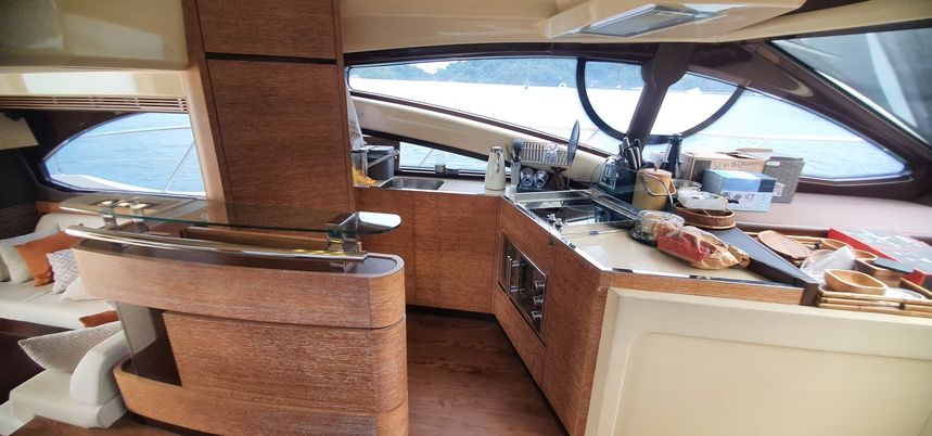 Azimut 53 | Disco Volante