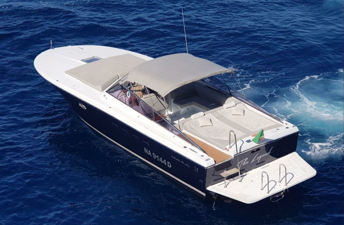 Itama 38 | Blue Star