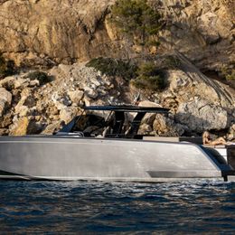 Pardo 50 | Infinity Dream