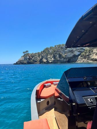 De Antonio D28 | THBC