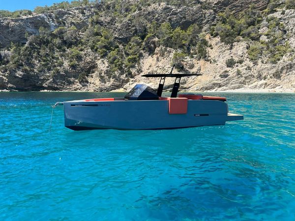 De Antonio D28 | THBC