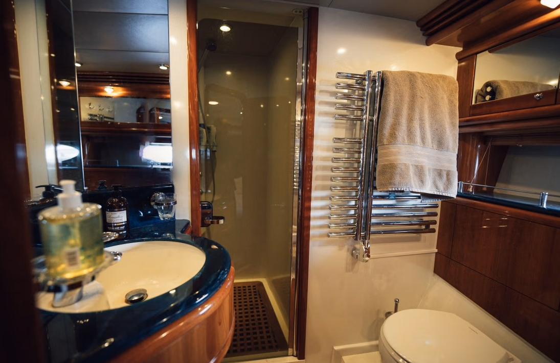 Sunseeker 84 | Duchess of Venus