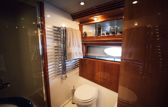 Sunseeker 84 | Duchess of Venus