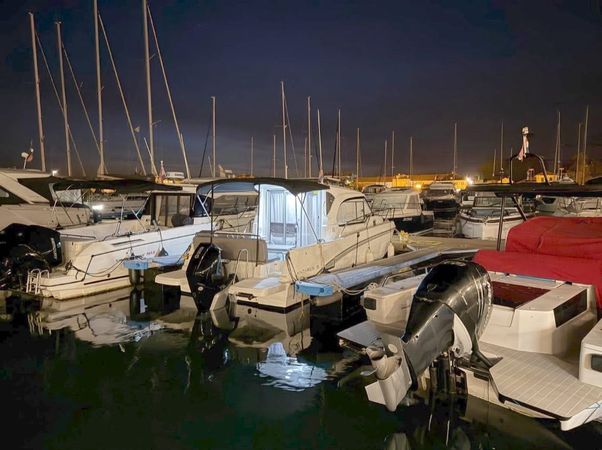 Beneteau Antares 8 | 22