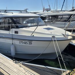 Beneteau Antares 8 | 22