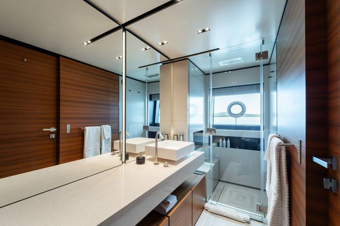 Navetta 33 | SK