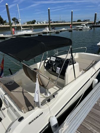 Quicksilver Activ 605 Open | L Arnage
