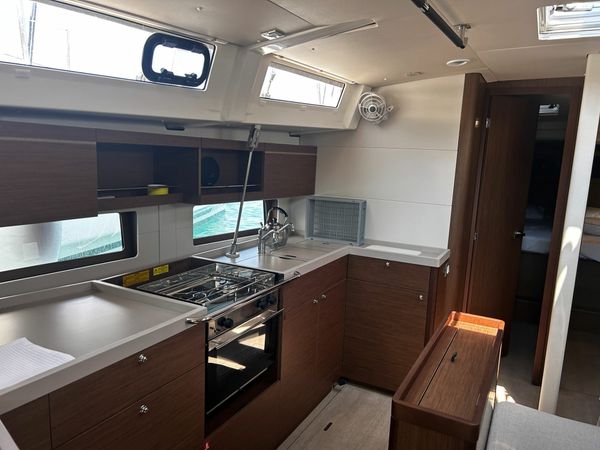 Beneteau Oceanis 46.1 | Eros
