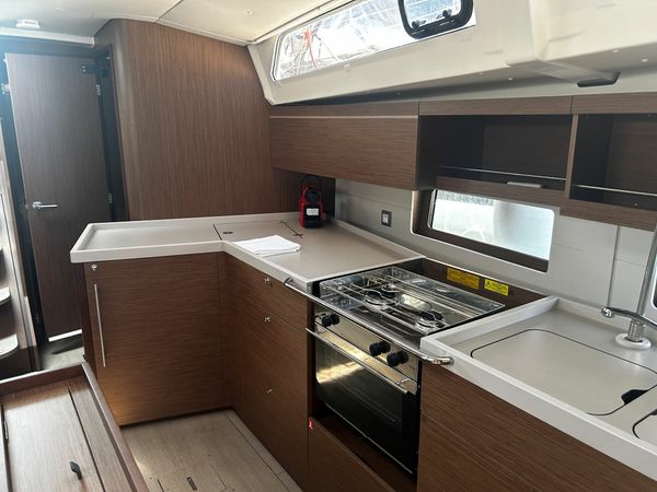 Beneteau Oceanis 46.1 | Eros