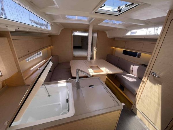 Dufour 37 | Avocette