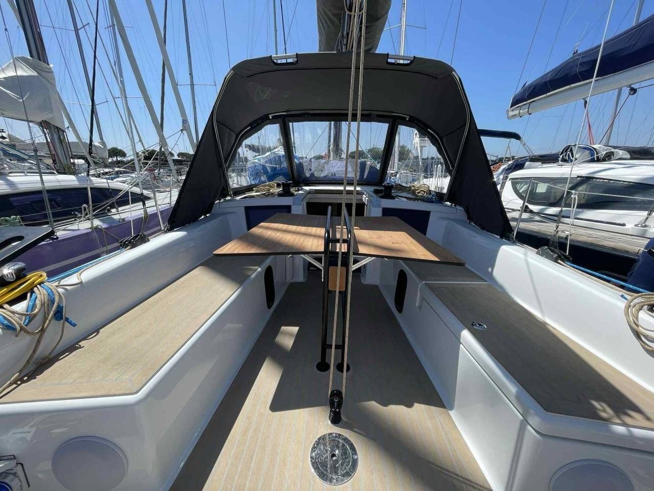 Dufour 37 | Avocette