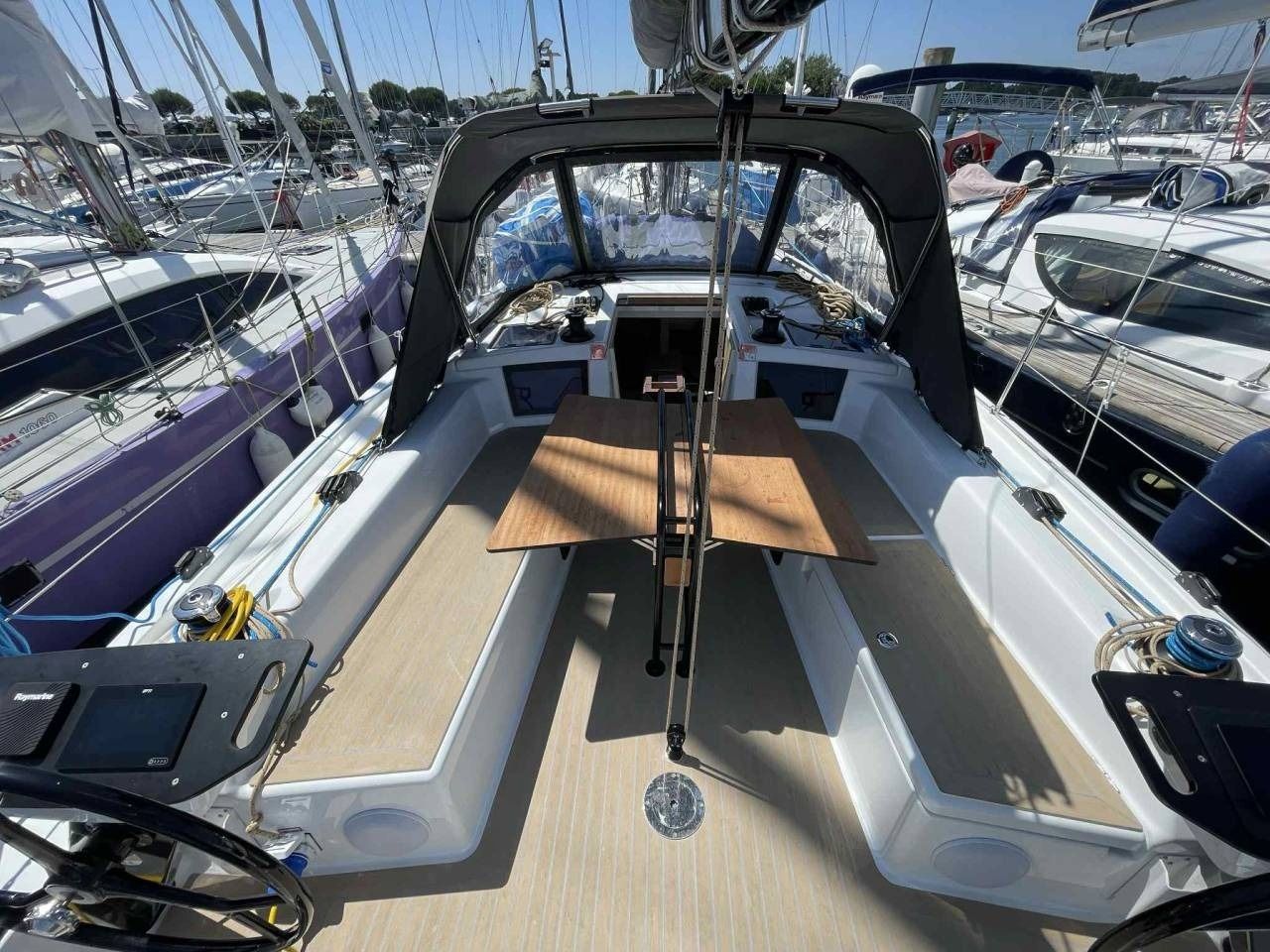 Dufour 37 | Avocette