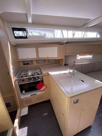 Dufour 37 | Avocette