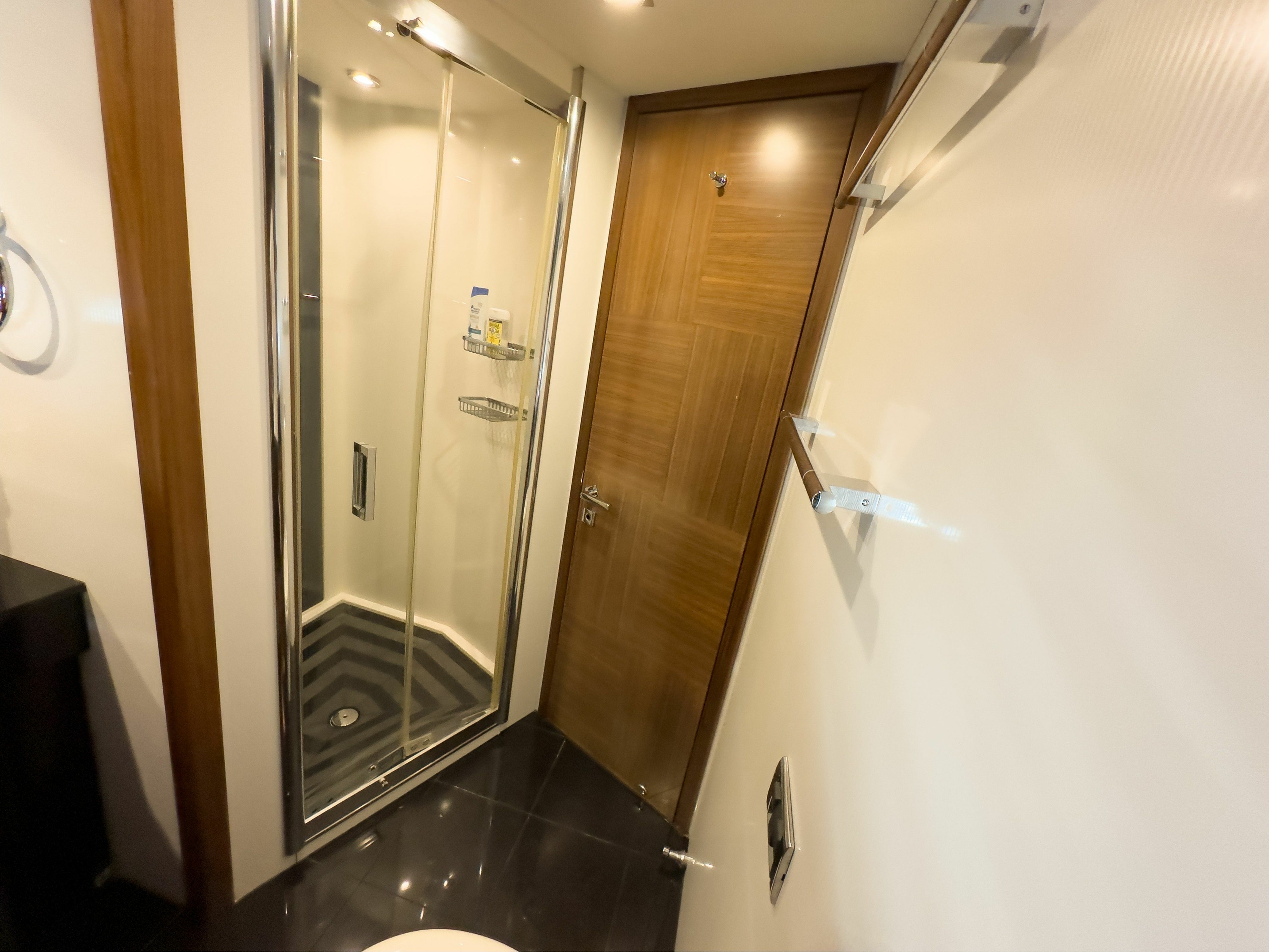 Sunseeker Manhattan 80 | Esra S