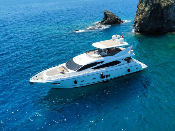Sunseeker Manhattan 80 | Esra S