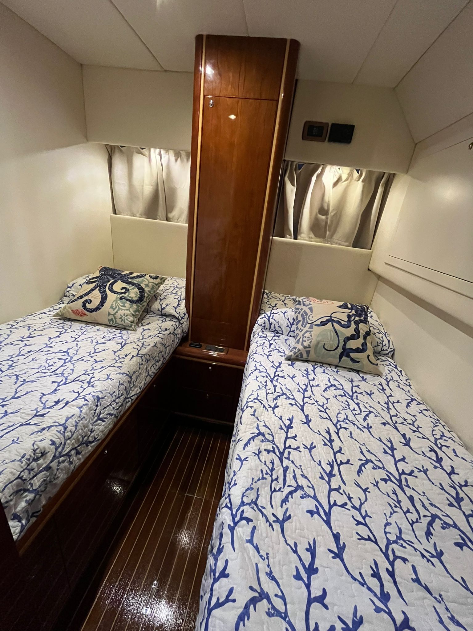 Rizzardi 50 | Blue Eagle