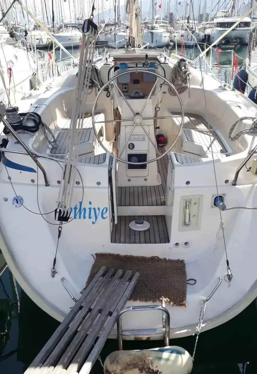 Bavaria Cruiser 34 | Derin Mavi