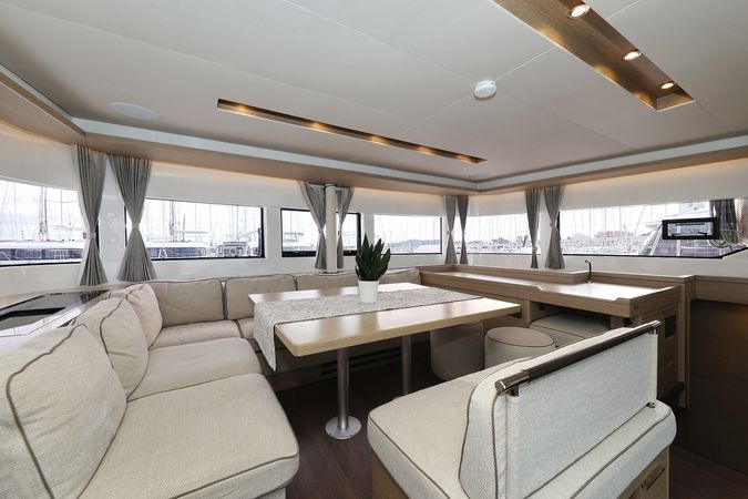 Lagoon 51 | Zarathustra