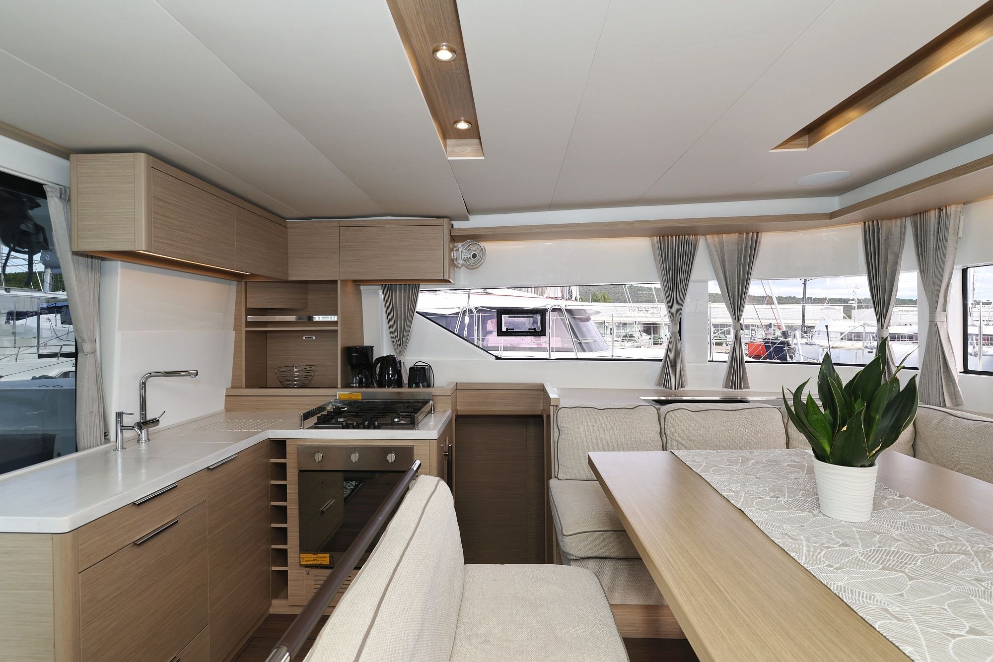 Lagoon 51 | Zarathustra