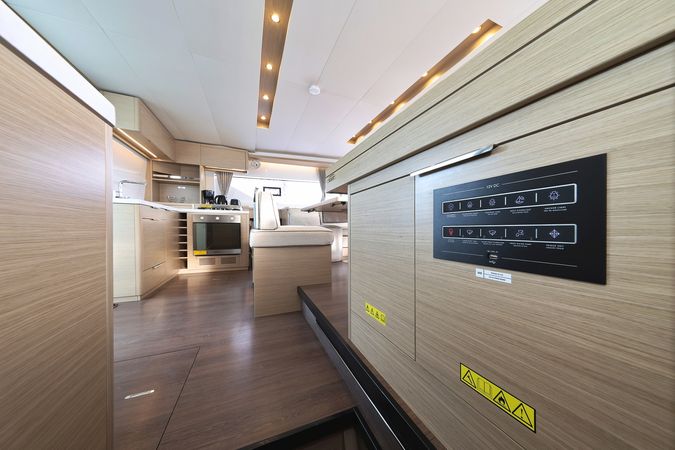 Lagoon 51 | Zarathustra