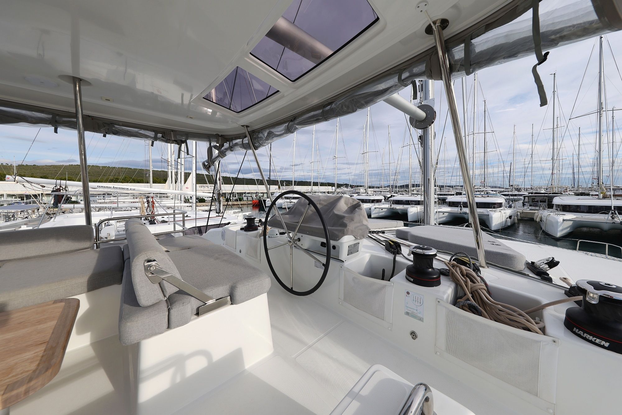 Lagoon 51 | Zarathustra