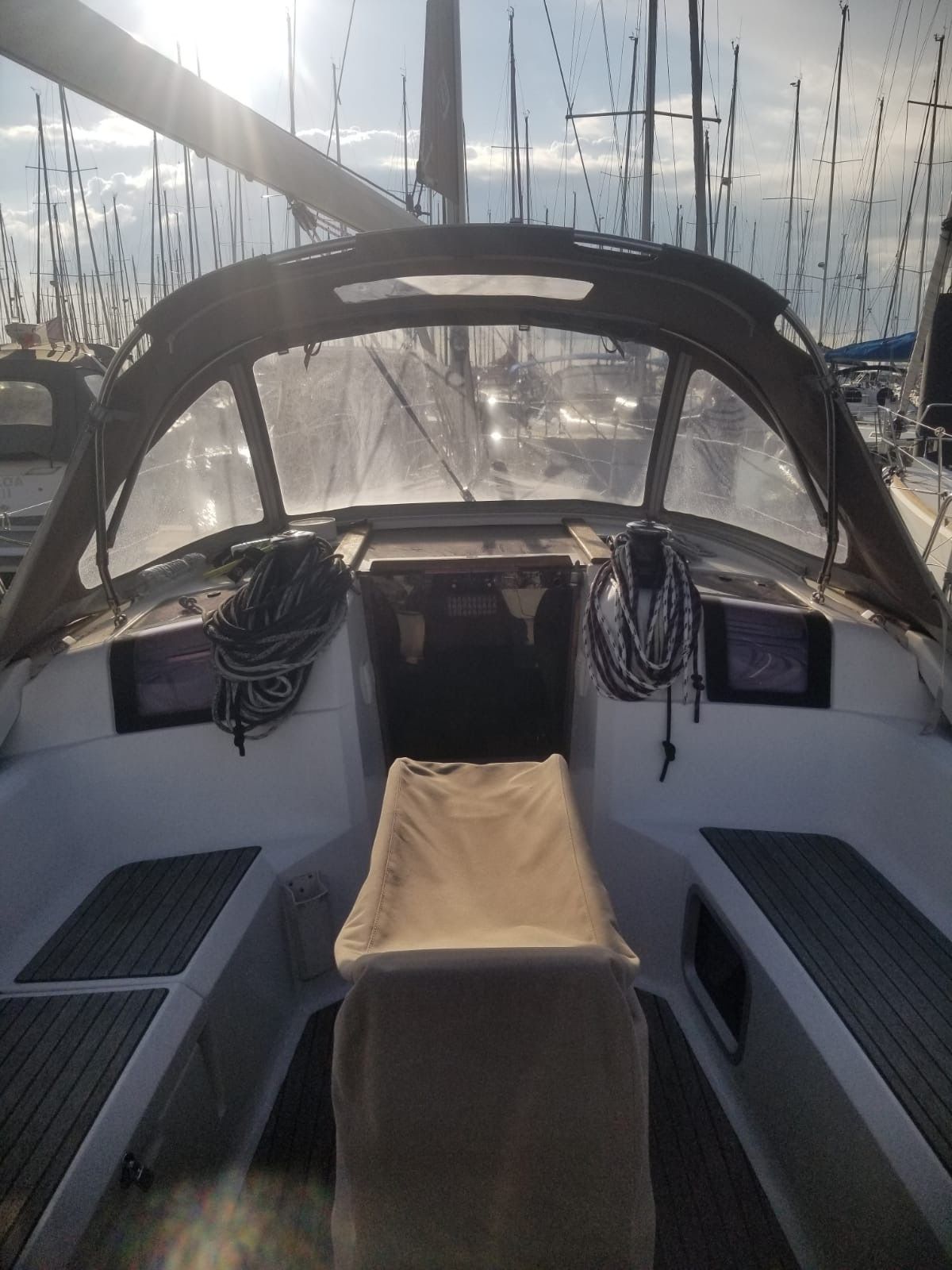 Jeanneau Sun Odyssey 379 | Isa Moon