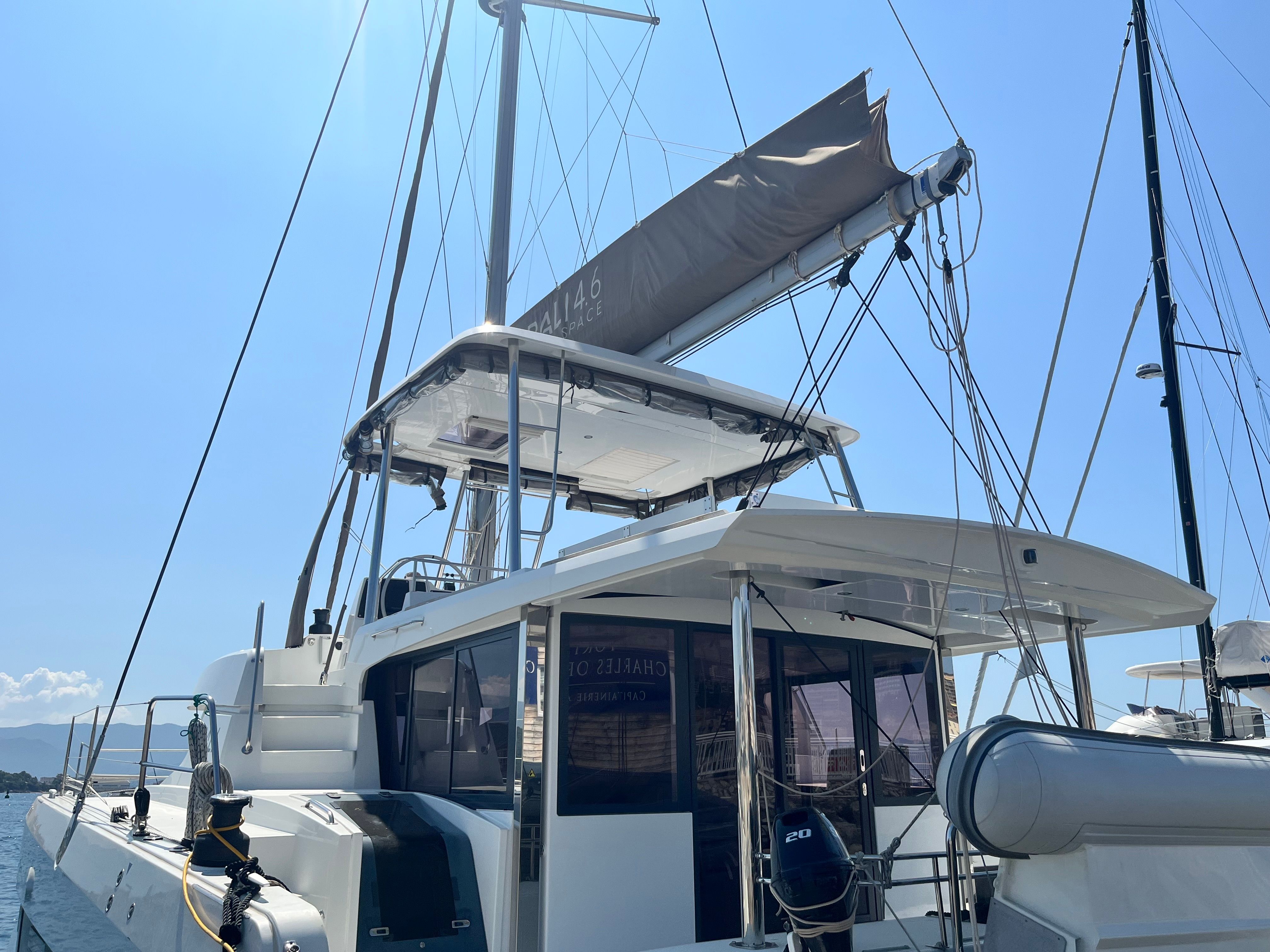 Bali 4.6 | Black Jack