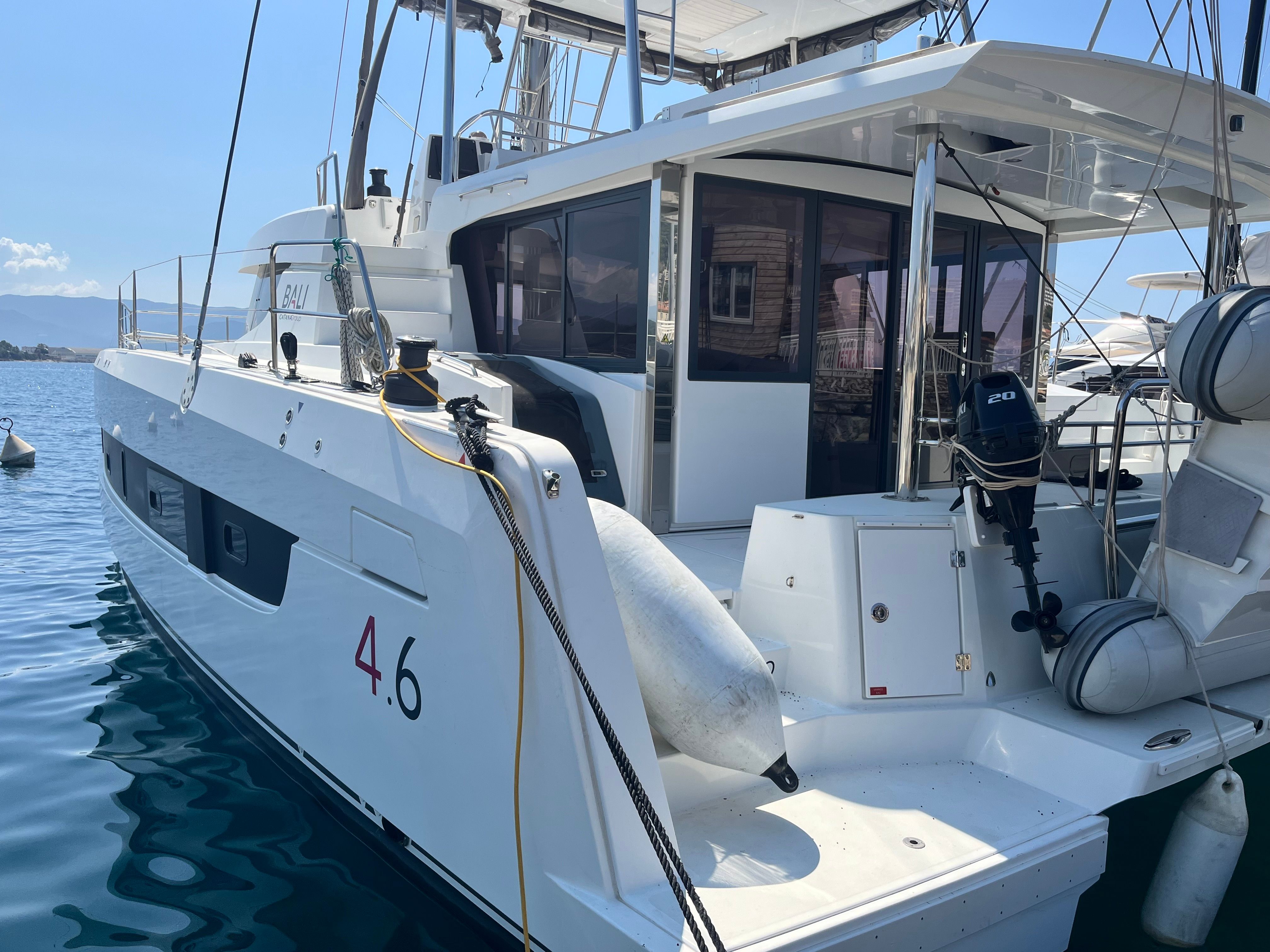 Bali 4.6 | Black Jack