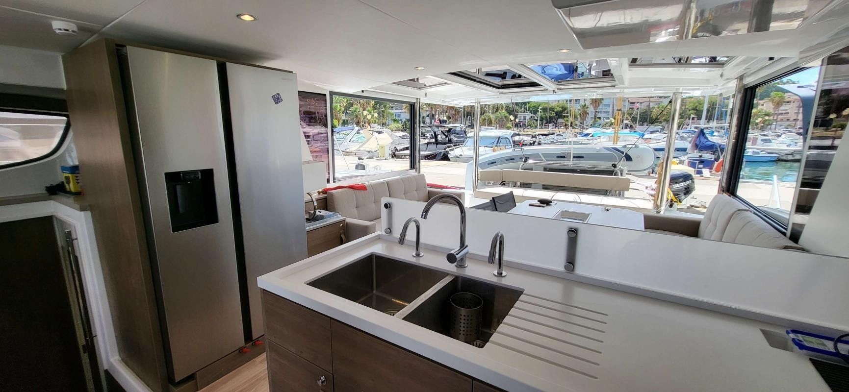 Bali 4.6 | Black Jack