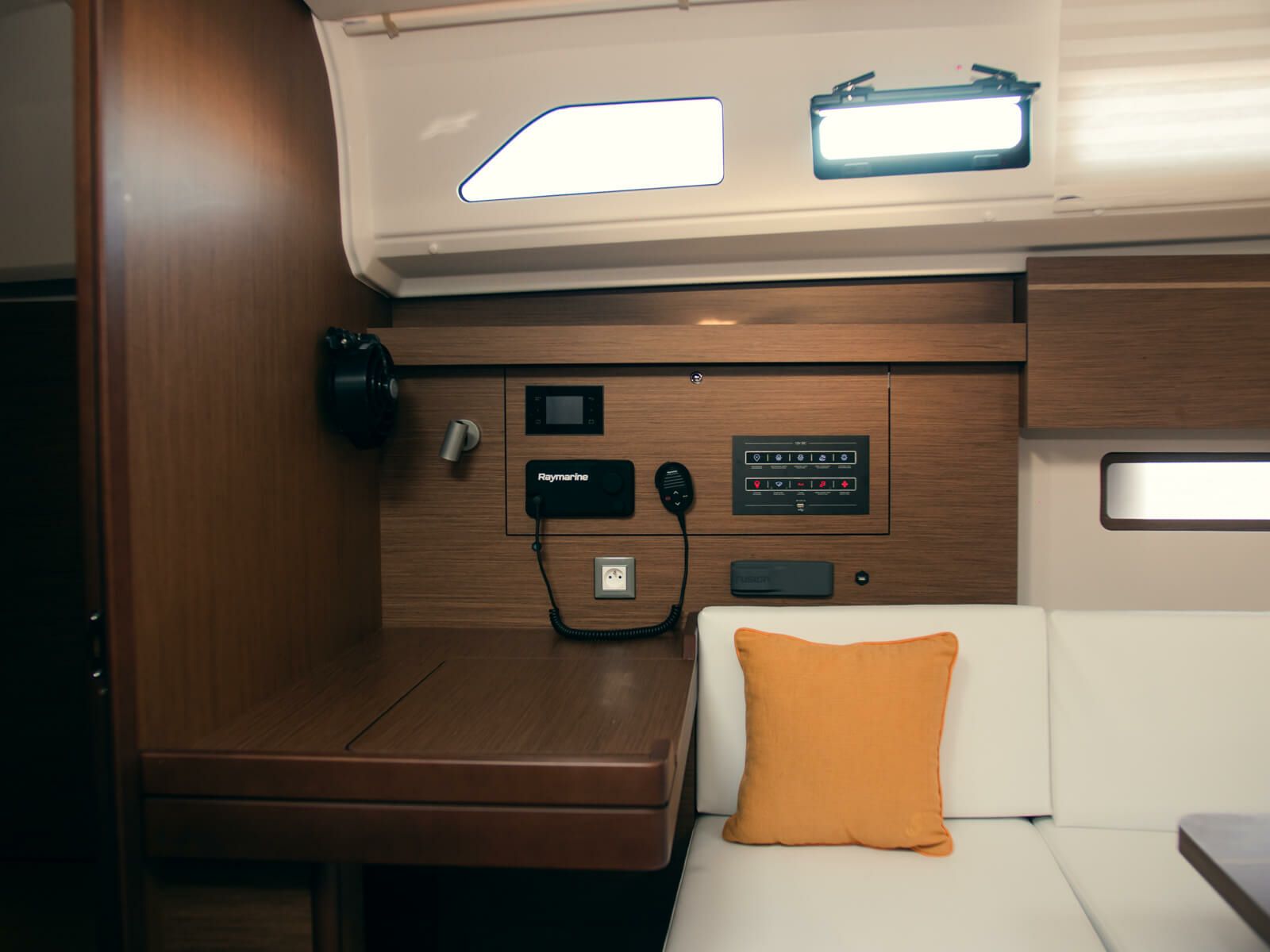 Beneteau Oceanis 40.1 | Beatrice