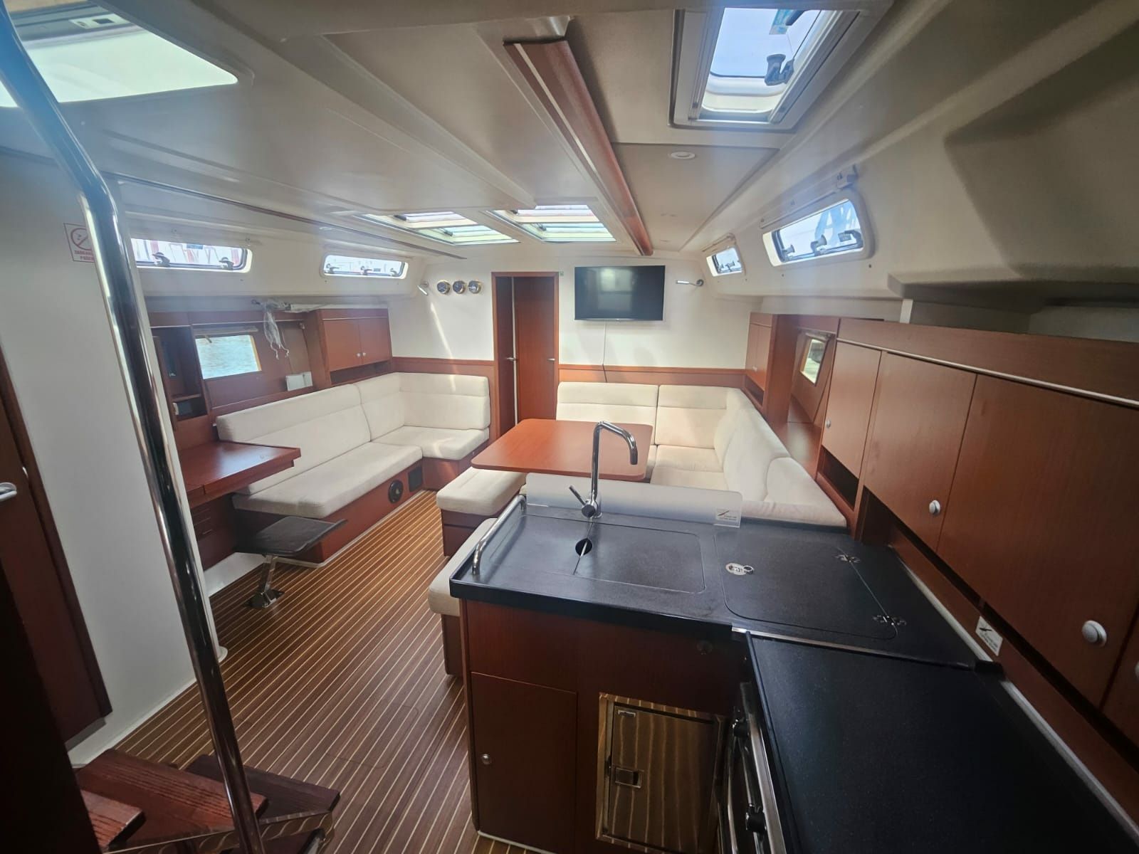 Hanse 455 | Victoria One