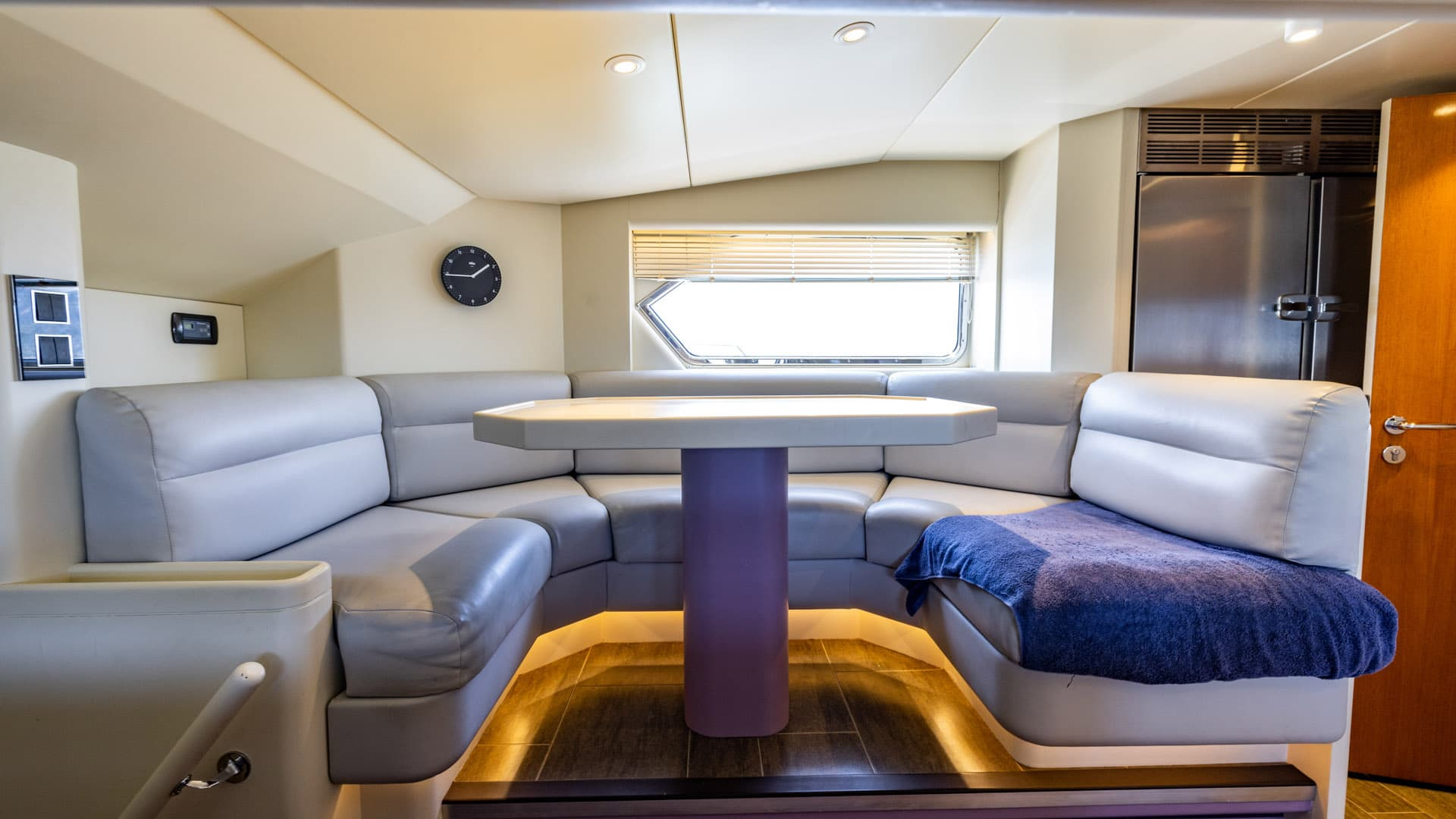 Lowland 98 | Camena 2