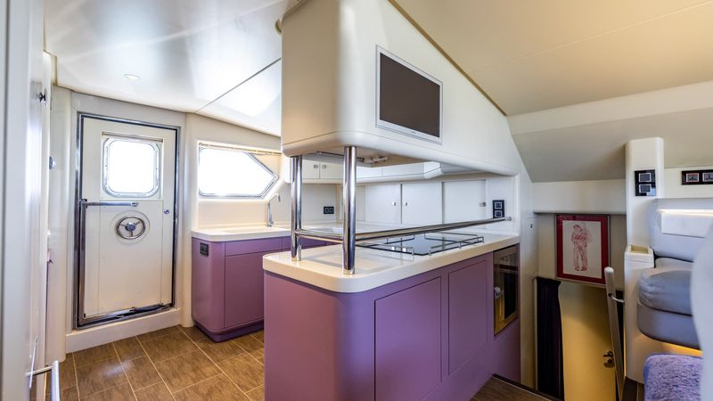 Lowland 98 | Camena 2