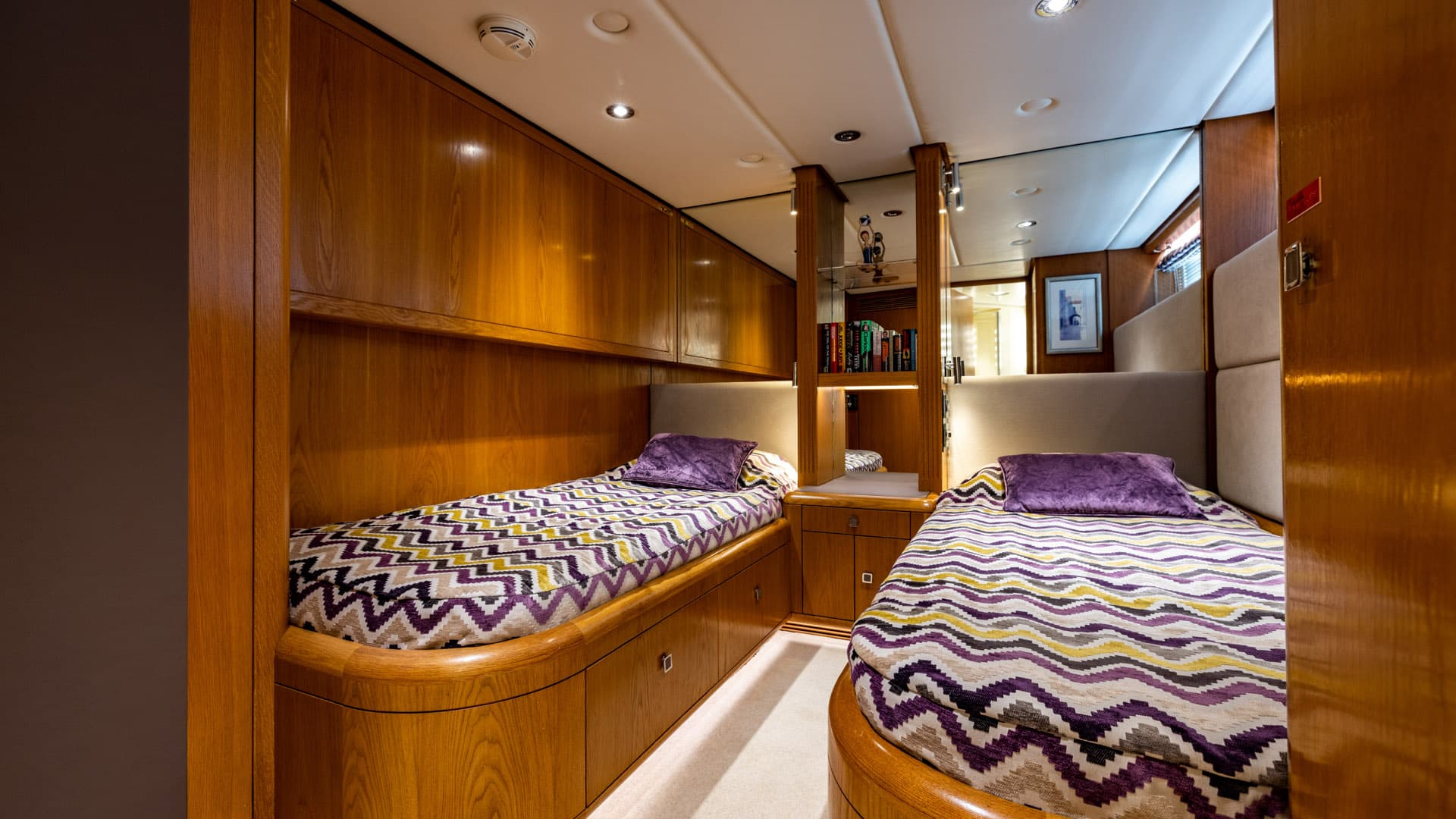 Lowland 98 | Camena 2