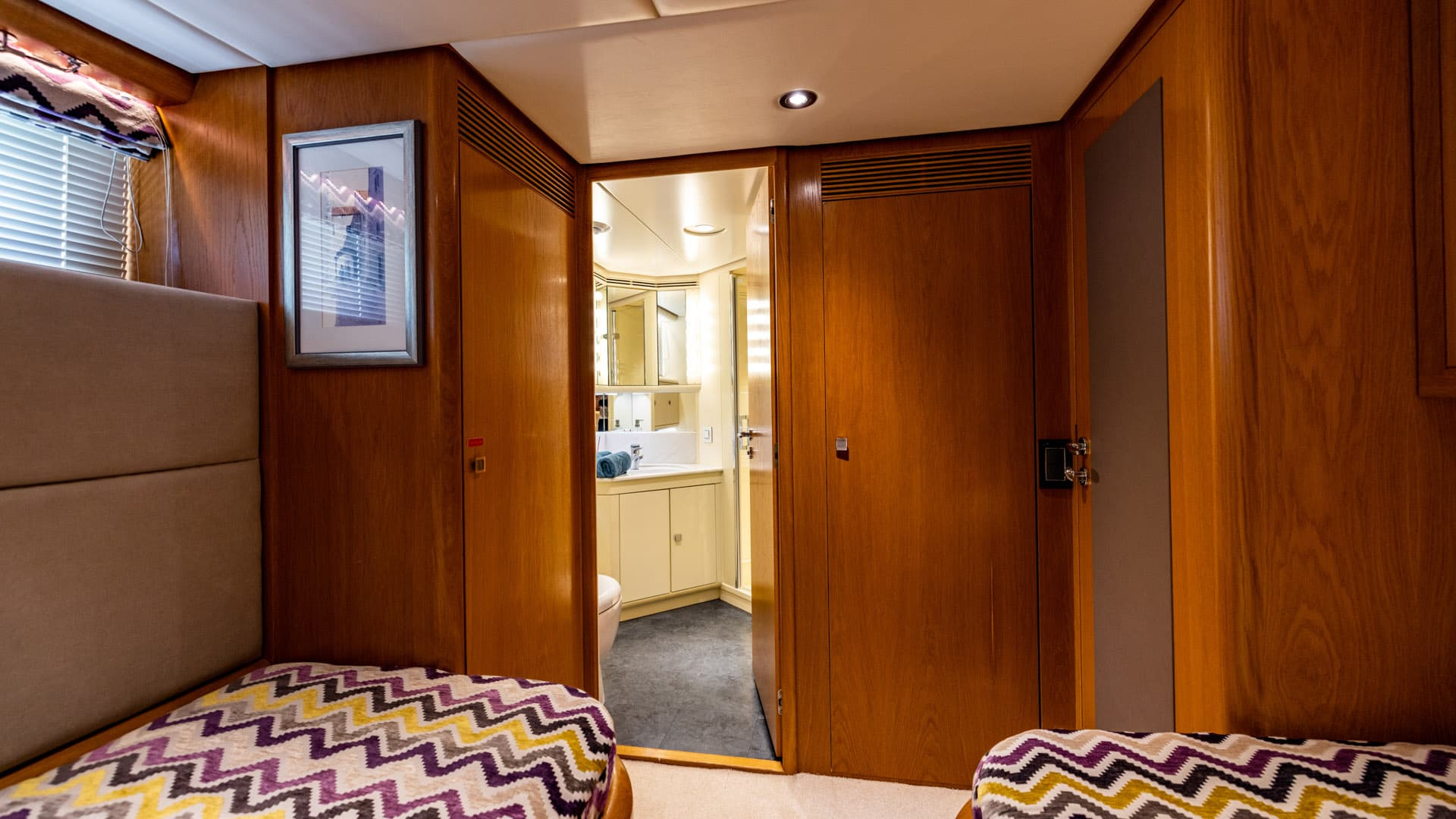 Lowland 98 | Camena 2